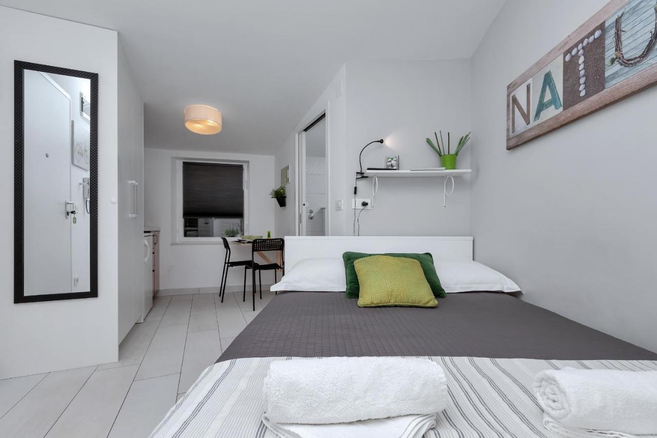 Apartments Villa Joy بودغورا المظهر الخارجي الصورة